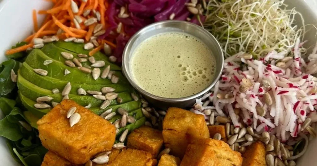 15-Minute High-Protein Lunch Bowl